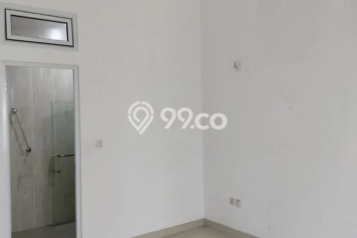 For Sale! Luxury House LT 120m2 Desain Elegan di Muara Karang For Sale! Luxury House LT 120m2 Desain Elegan di Muara Karang