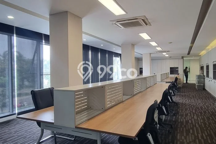 Unit Kantor Dijual di Jakarta Utara LT 480m2 & LB 1600m2 Unit Kantor Dijual di Jakarta Utara LT 480m2 & LB 1600m2