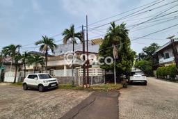 Jual Rumah Luas Megah Dengan View Eksklusif di Pluit, Jakarta Utara Jual Rumah Luas Megah Dengan View Eksklusif di Pluit, Jakarta Utara