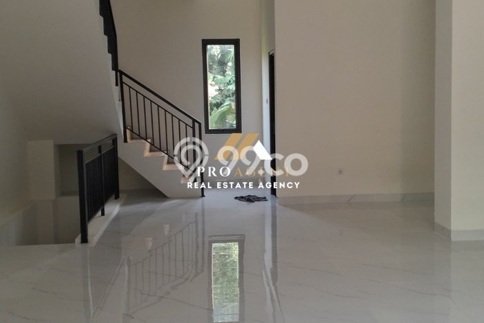 Ruko di Tajur, Luas 195m², Area Komersial, Posisi Strategis Ruko di Tajur, Luas 195m², Area Komersial, Posisi Strategis