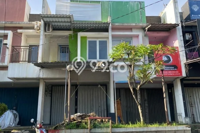 Ruko Strategis Kawasan Cibinong, Luas 82m2m², Lokasi Komersial, Berkembang Ruko Strategis Kawasan Cibinong, Luas 82m2m², Lokasi Komersial, Berkembang