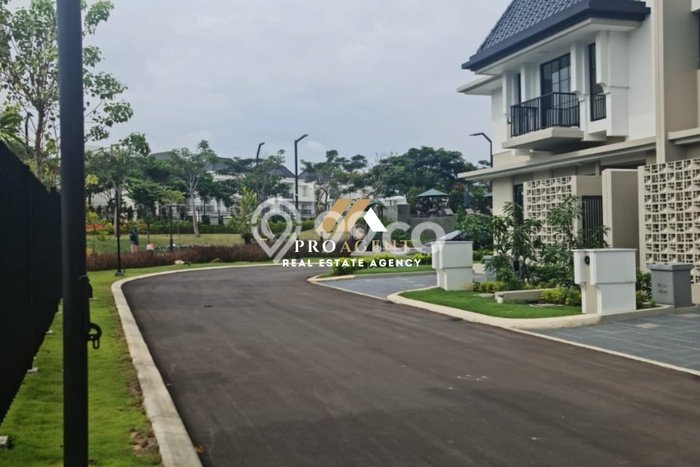 Lokasi strategis! Rumah siap pakai disewakan di Sukaraja LB 165m2 Lokasi strategis! Rumah siap pakai disewakan di Sukaraja LB 165m2