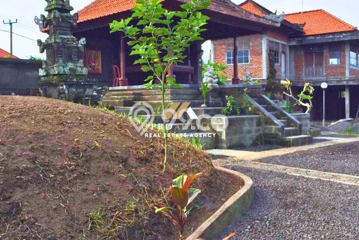 Hunian Mewah Siap Huni LT 1300m2 di Selemadeg, Tabanan Hunian Mewah Siap Huni LT 1300m2 di Selemadeg, Tabanan