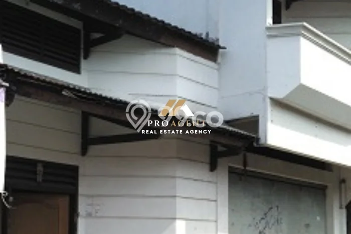For Sale Rumah 4 Kamar Lokasi Ideal Bagus dan Strategis di Cikole For Sale Rumah 4 Kamar Lokasi Ideal Bagus dan Strategis di Cikole