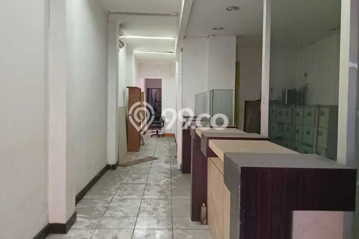 LOKASI BISNIS! Ruko For Rent Kawasan Cimahi Tengah, Luas 275m², Jalan Strategis LOKASI BISNIS! Ruko For Rent Kawasan Cimahi Tengah, Luas 275m², Jalan Strategis