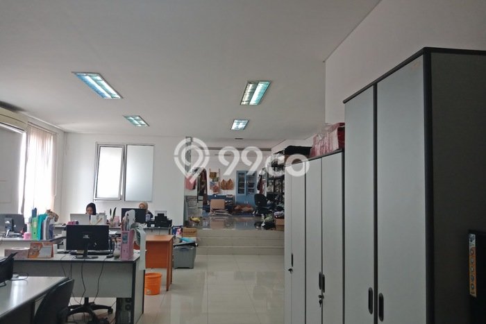 Area Ramai! Gudang Dijual di Cangkuang untuk Bisnis Luas Bangunan 1200m2 Area Ramai! Gudang Dijual di Cangkuang untuk Bisnis Luas Bangunan 1200m2