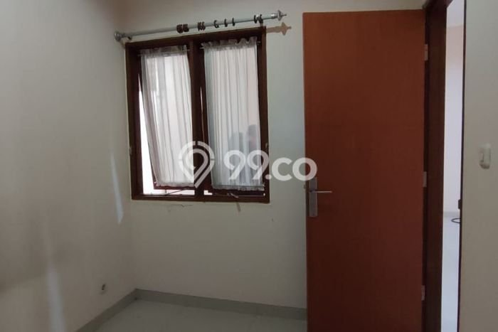 Rumah 1 Lantai di Topindo Buah Batu Residence Terusan Bubat Bandung
Rumah 1 Lantai di Topindo Buah Batu Residence Terusan Bubat Bandung