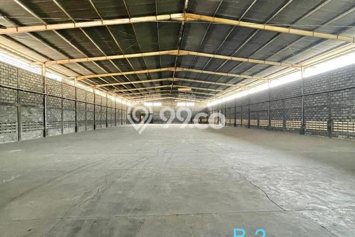Disewakan Gudang komersial di Katapang luas bangunan 1440m2 Disewakan Gudang komersial di Katapang luas bangunan 1440m2