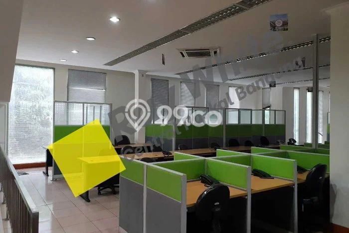 AREA KOMERSIAL! Kantor Disewakan Kawasan Sumurbandung, Luas 1000m², Akses Strategis, Ready Operasi AREA KOMERSIAL! Kantor Disewakan Kawasan Sumurbandung, Luas 1000m², Akses Strategis, Ready Operasi