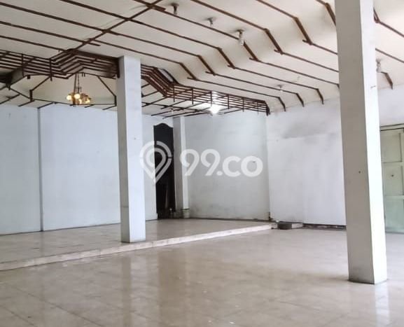 Lokasi Strategis! Dijual Ruko Bisnis di Cibeunying Kidul, Bandung Kondisi Bagus Lokasi Strategis! Dijual Ruko Bisnis di Cibeunying Kidul, Bandung Kondisi Bagus