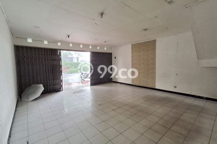 Untuk Dijual! Ruko di Buah Batu Bandung LT 180m2 / LB 250m2 Kawasan Strategis Untuk Dijual! Ruko di Buah Batu Bandung LT 180m2 / LB 250m2 Kawasan Strategis
