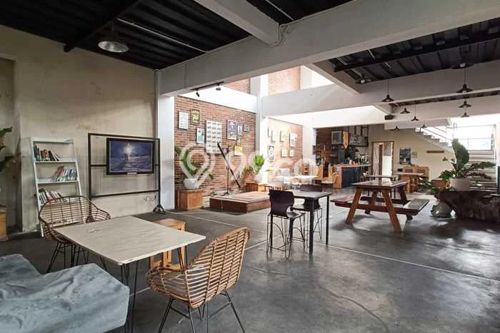 Dijual! Komersial di Cibeunying Bandung LT 980m2 / LB 600m2 Kawasan Strategis Dijual! Komersial di Cibeunying Bandung LT 980m2 / LB 600m2 Kawasan Strategis