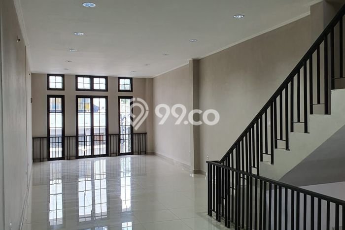 Ruko Strategis Baru Renovasi 3½ Lantai (ada 2 unit) di Mainroad Naripan Sayap Braga Asia Afrika Kec Sumur Bandung Ruko Strategis Baru Renovasi 3½ Lantai (ada 2 unit) di Mainroad Naripan Sayap Braga Asia Afrika Kec Sumur Bandung