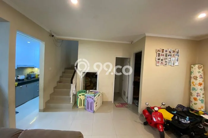 Rumah Elit Modern Tanpa Renovasi di Gading Serpong Tangerang Rumah Elit Modern Tanpa Renovasi di Gading Serpong Tangerang