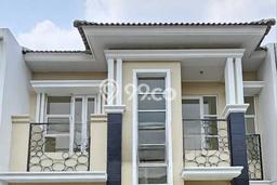 Jual Rumah Luas Megah Dengan View Cantik di Gading Serpong, Tangerang Jual Rumah Luas Megah Dengan View Cantik di Gading Serpong, Tangerang