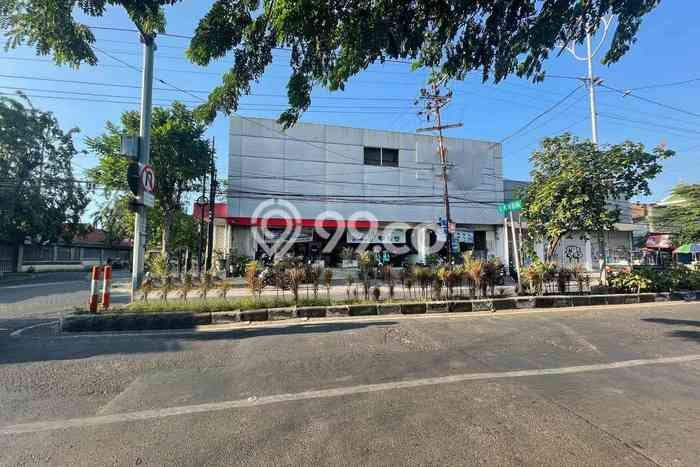 Ruko Dijual di Surabaya LT 472m2 & LB 472m2 Lokasi Terbaik! Ruko Dijual di Surabaya LT 472m2 & LB 472m2 Lokasi Terbaik!