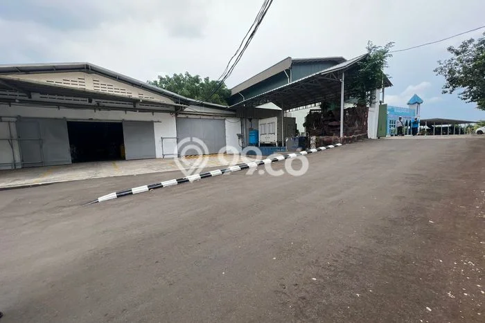 Gudang Dijual di Jakarta Barat LT 28000m2 & LB 20000m2 Lokasi Terbaik! Gudang Dijual di Jakarta Barat LT 28000m2 & LB 20000m2 Lokasi Terbaik!
