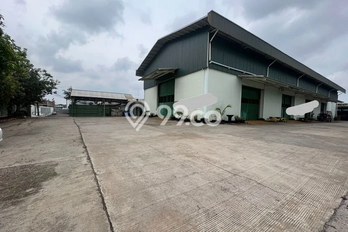 Gudang Dijual di Jakarta Barat LT 28000m2 & LB 20000m2 Lokasi Terbaik! Gudang Dijual di Jakarta Barat LT 28000m2 & LB 20000m2 Lokasi Terbaik!