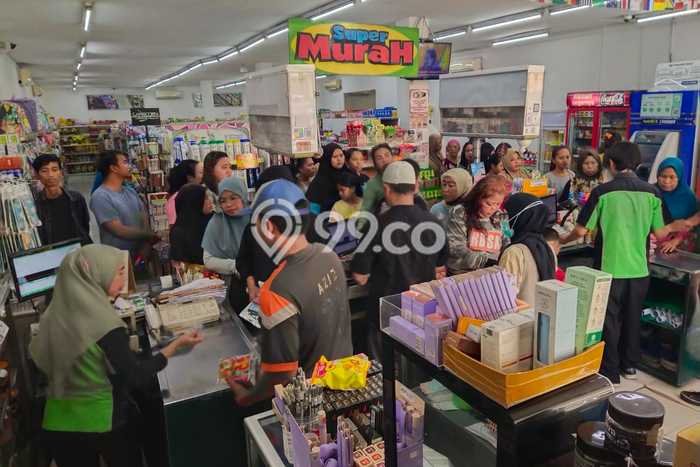 Komersial Bagus Dijual di Semper Jakarta Utara Strategis Cocok untuk Kembangkan Bisnis Komersial Bagus Dijual di Semper Jakarta Utara Strategis Cocok untuk Kembangkan Bisnis