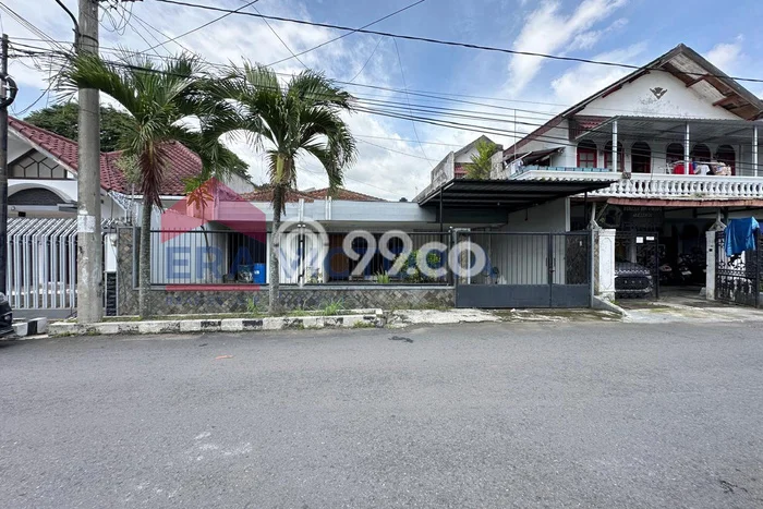 Jarang Ada! Rumah Sewa 11 Kamar Nyaman Siap Huni Dieng Tidar Jarang Ada! Rumah Sewa 11 Kamar Nyaman Siap Huni Dieng Tidar