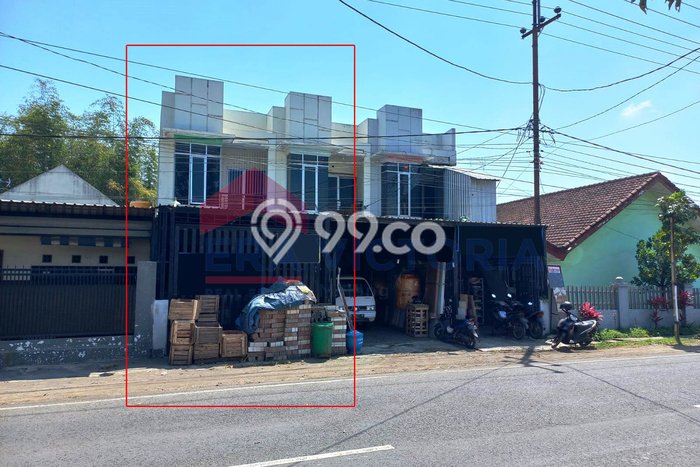 Area Ramai! Ruko Dijual di Singosari untuk Bisnis Luas Bangunan 140m2 Area Ramai! Ruko Dijual di Singosari untuk Bisnis Luas Bangunan 140m2