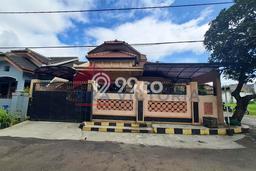Dijual Cepat Rumah Bagus Siap Huni LB 260m2 di Buring, Malang Dijual Cepat Rumah Bagus Siap Huni LB 260m2 di Buring, Malang