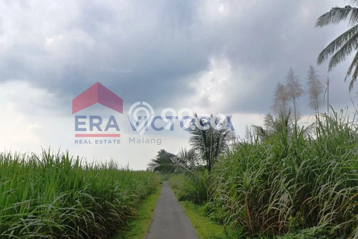 Lahan Kosong Dijual di Malang dengan Area 6850m2 Lahan Kosong Dijual di Malang dengan Area 6850m2