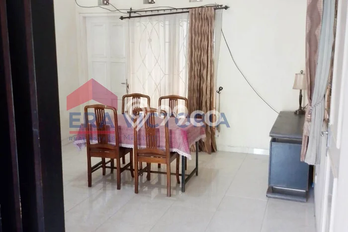 Dijual Rumah 3 Kamar Lokasi Ideal Bagus dan Strategis di Sidoarjo Dijual Rumah 3 Kamar Lokasi Ideal Bagus dan Strategis di Sidoarjo