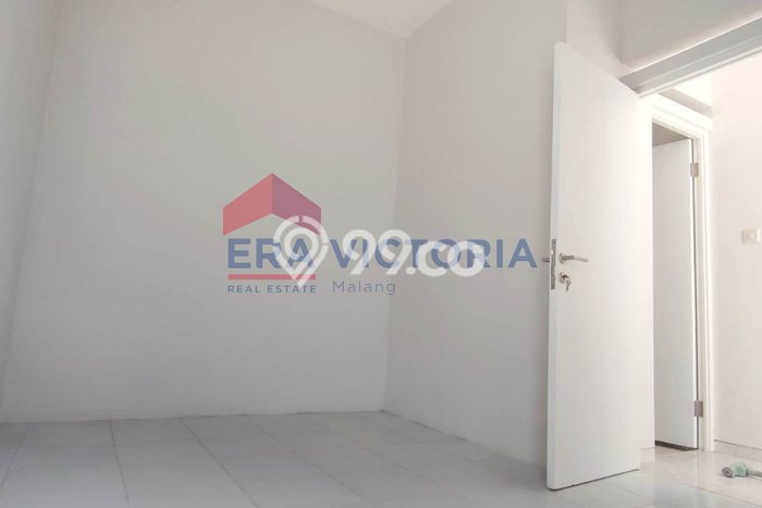 Jual Segera Rumah Terawat di Kawasan Kedungkandang, Malang Jual Segera Rumah Terawat di Kawasan Kedungkandang, Malang