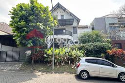 PROPERTI UNGGULAN! Rumah di Dau, 4 KT, Lingkungan Elite, Luas 300m2m² Bangunan 400m2m² PROPERTI UNGGULAN! Rumah di Dau, 4 KT, Lingkungan Elite, Luas 300m2m² Bangunan 400m2m²