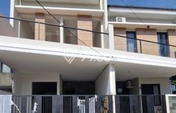 Dijual Cepat Rumah Favorit Siap Huni LB 95m2 di Wiyung, Surabaya Dijual Cepat Rumah Favorit Siap Huni LB 95m2 di Wiyung, Surabaya