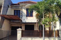 KESEMPATAN EMAS! Rumah Premium di Mulyorejo, Surabaya, Luas 200m² LB 200m² KESEMPATAN EMAS! Rumah Premium di Mulyorejo, Surabaya, Luas 200m² LB 200m²