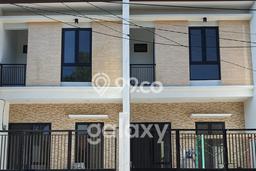Rumah Strategis Modern Lb 120m2 di Rungkut, Surabaya Rumah Strategis Modern Lb 120m2 di Rungkut, Surabaya