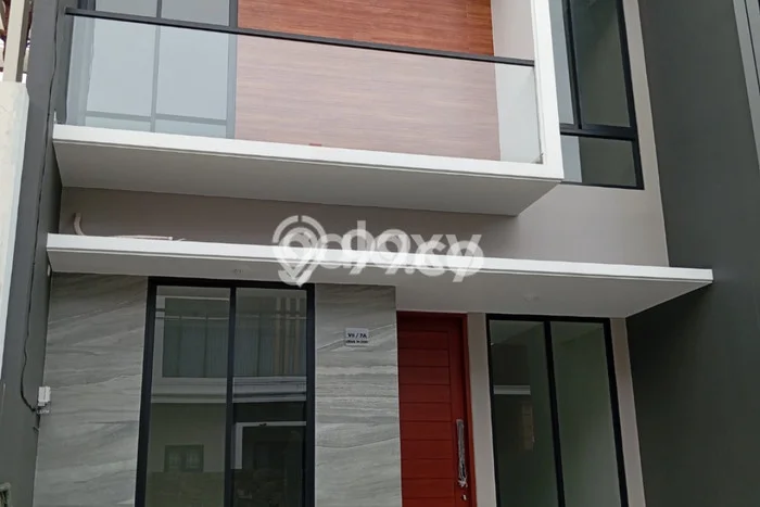 Rumah Eksklusif Dijual LT 104m2 di Mulyorejo, Surabaya Rumah Eksklusif Dijual LT 104m2 di Mulyorejo, Surabaya