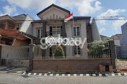 Dijual Rumah Premium dengan Fasilitas Sekitar Komplit di Mulyorejo, Surabaya Dijual Rumah Premium dengan Fasilitas Sekitar Komplit di Mulyorejo, Surabaya