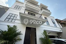 Rumah Sewa Jakarta Selatan LT 300m2 LB 550m2 Kawasan Senopati Rumah Sewa Jakarta Selatan LT 300m2 LB 550m2 Kawasan Senopati