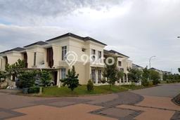 Dijual Rumah bagus hook 2 lantai di Cluster Sheffield BSD Dijual Rumah bagus hook 2 lantai di Cluster Sheffield BSD