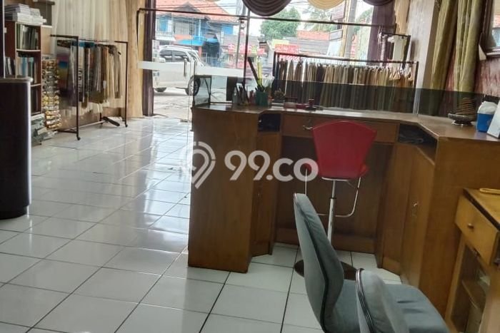 For Rent Ruko Kawasan Tangerang, Luas 300m², Area Potensial For Rent Ruko Kawasan Tangerang, Luas 300m², Area Potensial