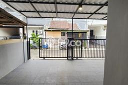 For Sale Hunian Rumah Terawat 2 Kamar di Gading Serpong, Tangerang For Sale Hunian Rumah Terawat 2 Kamar di Gading Serpong, Tangerang