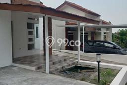 For Sale Rumah 2 Kamar Lokasi Ideal Bagus dan Strategis di Sawangan For Sale Rumah 2 Kamar Lokasi Ideal Bagus dan Strategis di Sawangan