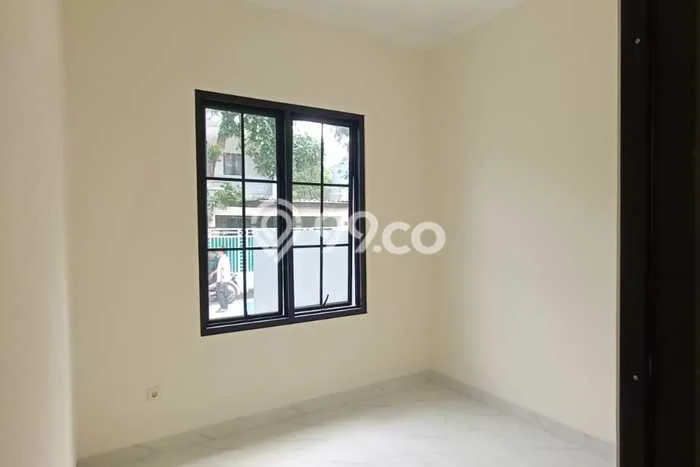 Jual Rumah Strategis Bagus Punya 3 KT di Jagakarsa Jakarta Selatan SHM Jual Rumah Strategis Bagus Punya 3 KT di Jagakarsa Jakarta Selatan SHM
