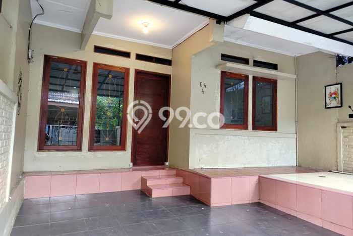 Dijual Rumah Strategis Bagus Punya 2 KT di Pamulang Tangerang Selatan SHM Dijual Rumah Strategis Bagus Punya 2 KT di Pamulang Tangerang Selatan SHM