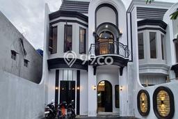 Jual Rumah Minimalis Bagus Punya 4 KT di Jagakarsa Jakarta Selatan SHM Jual Rumah Minimalis Bagus Punya 4 KT di Jagakarsa Jakarta Selatan SHM