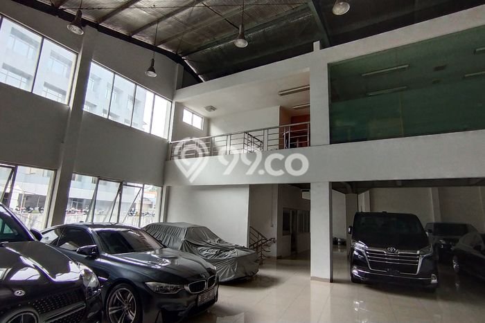 Ruko Dijual di Kebayoran Baru Jakarta Selatan dengan LB 1472m2 Ruko Dijual di Kebayoran Baru Jakarta Selatan dengan LB 1472m2