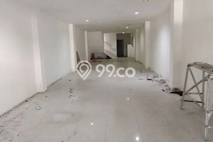 HARGA SPESIAL! Ruko Kawasan Kebayoran Baru, Luas 375m2m², Jalan Strategis HARGA SPESIAL! Ruko Kawasan Kebayoran Baru, Luas 375m2m², Jalan Strategis