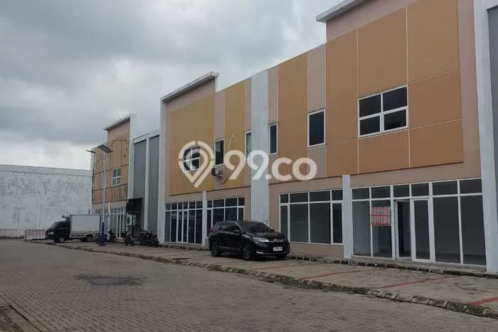 Gudang Area Premium di Mauk, Luas 360m², Jalan Utama Gudang Area Premium di Mauk, Luas 360m², Jalan Utama