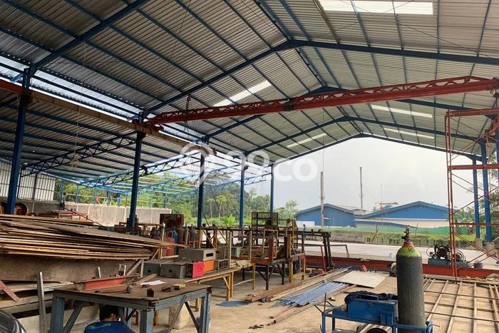 Gudang Komersial Dijual di Jambe Tangerang LT 2300m2 & LB 2000m2 Gudang Komersial Dijual di Jambe Tangerang LT 2300m2 & LB 2000m2