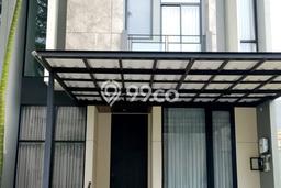 Rumah Elit Modern Tanpa Renovasi di Citraland Surabaya Rumah Elit Modern Tanpa Renovasi di Citraland Surabaya