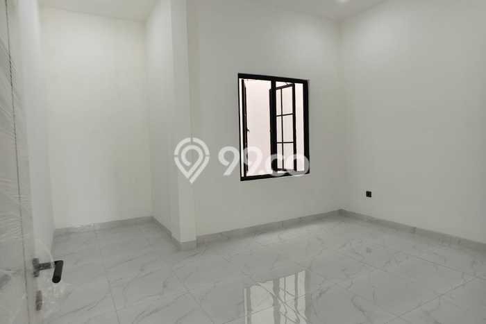 Ready to Use! Premium House LT 90m2 Desain Modern di Muara Karang Ready to Use! Premium House LT 90m2 Desain Modern di Muara Karang