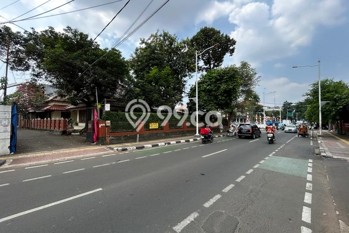 Hunian Eksklusif Dijual LT 569m2 di Tebet, Jakarta Selatan Hunian Eksklusif Dijual LT 569m2 di Tebet, Jakarta Selatan